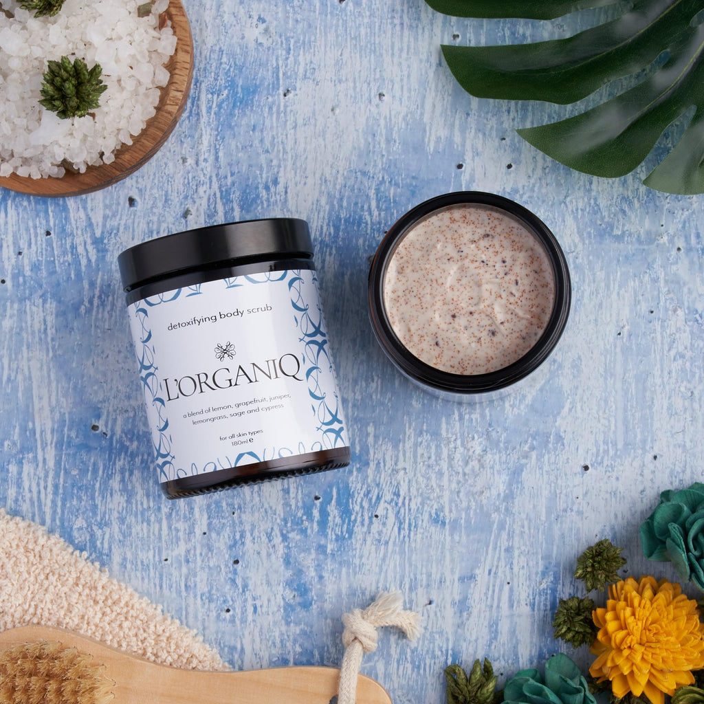 Detoxifying Body Scrub, BATH & BODY, Exfoliate - A Beautiful Life #britishbeautyhero